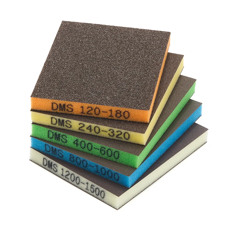 Bunter doppelseitiger Schleifschwamm